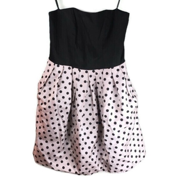 Francesca's Collections Dresses & Skirts - NWT Francesca’s Dancing In Circles Strapless Dress